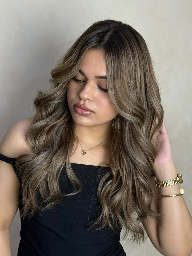 3. Smoked Mushroom Balayage with Soft Waves