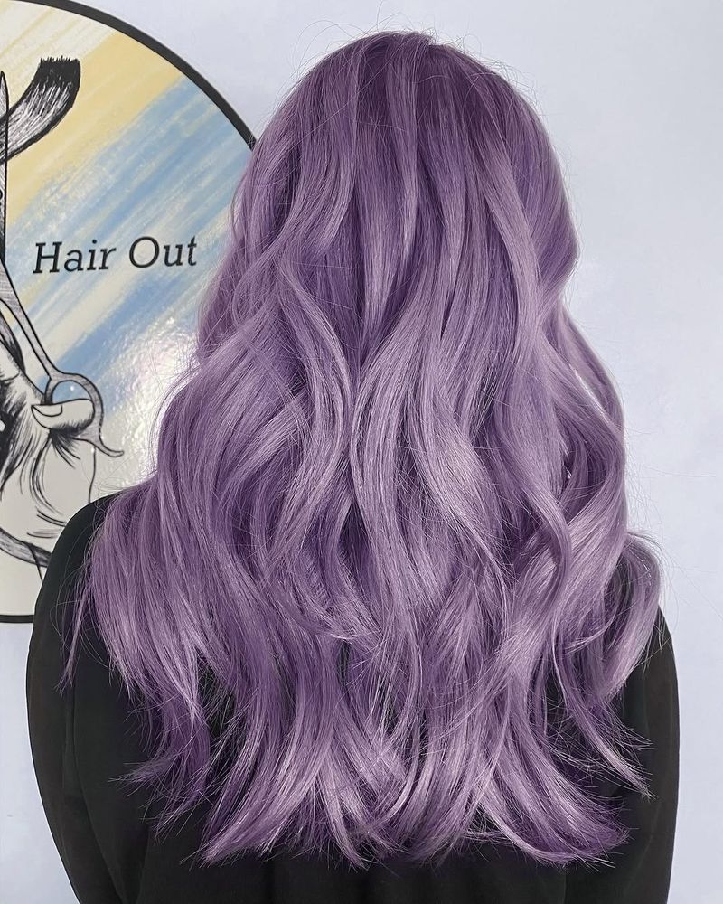 7. Smoky Pastel Waves