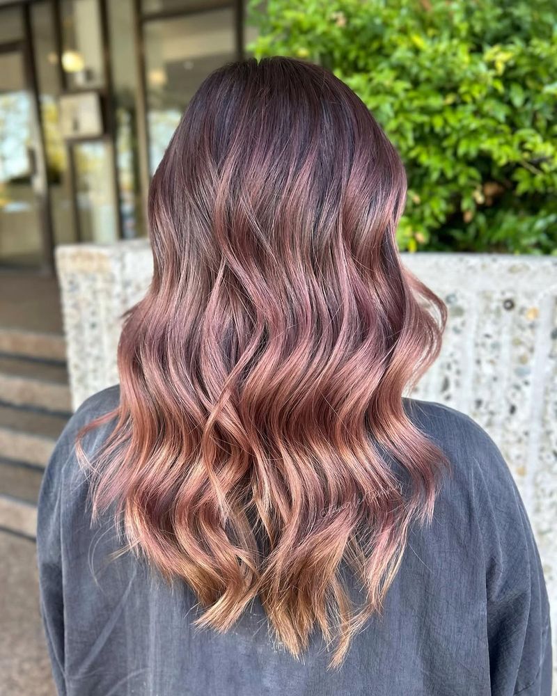 24. Smoky Rose Ombre Waves