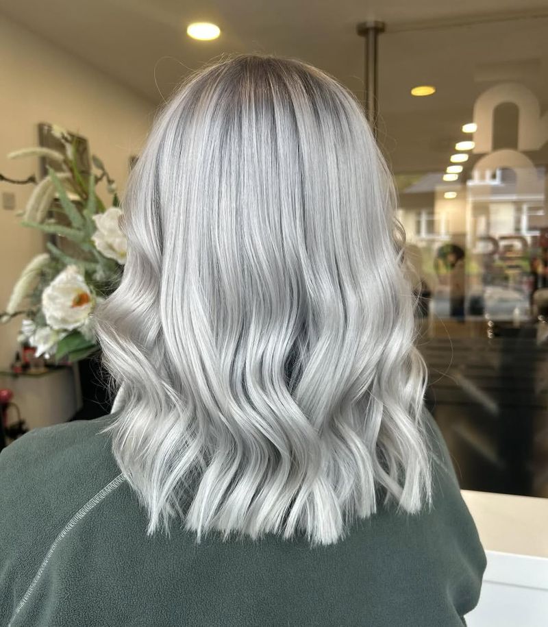 16. Smoky Shadow Root Waves