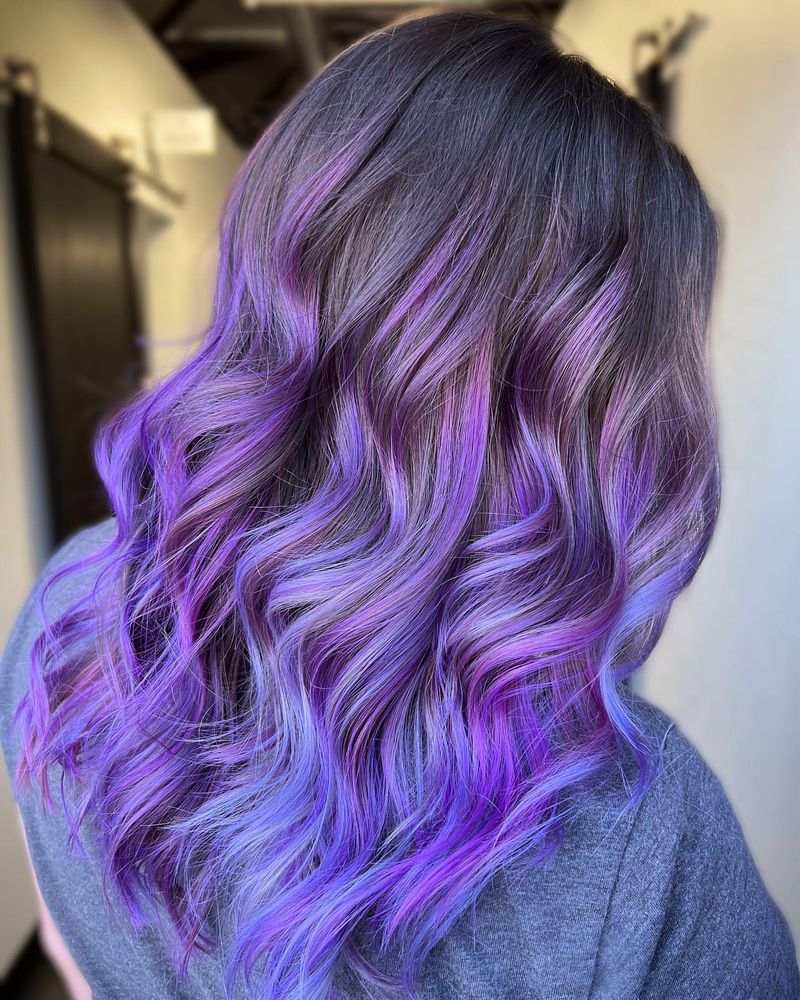 28. Smudged Violet and Lavender Waves