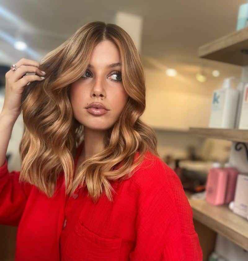 23. Soft Curled Apricot Lob