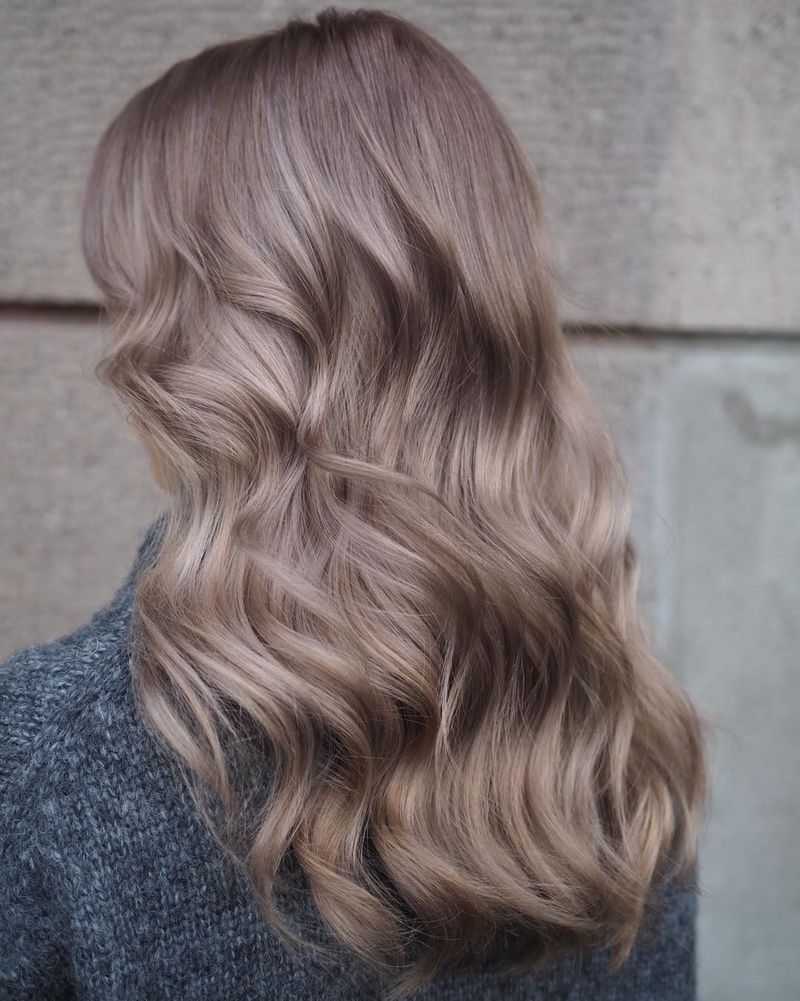 14. Soft Mushroom Brown Waves