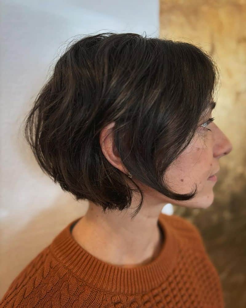 20. Soft Rounded Brunette Bob