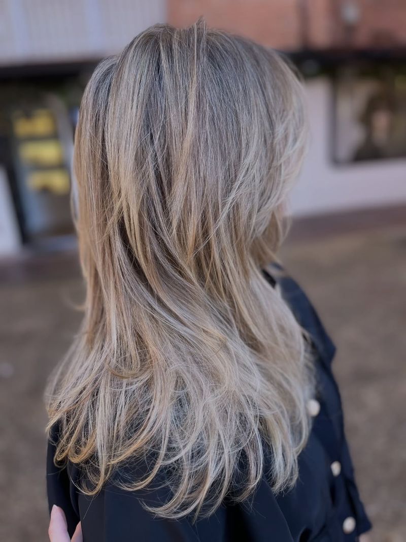6. Soft Vanilla Cream Layered Cut