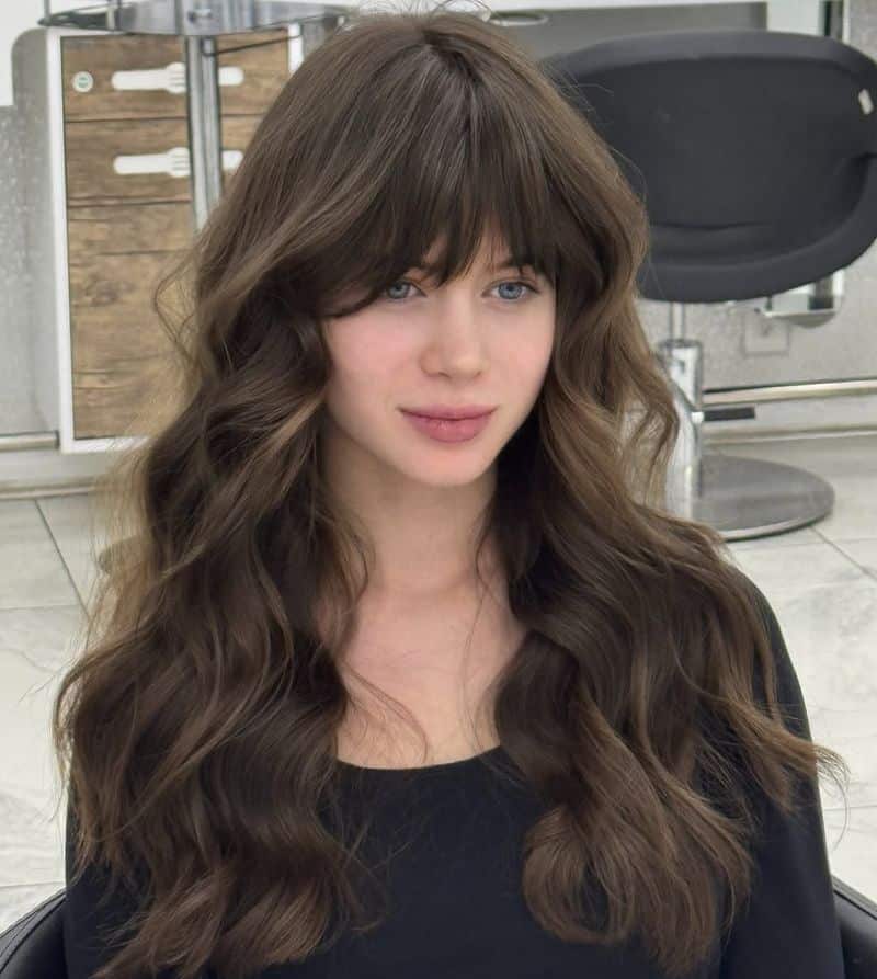 4. Softly Tousled Waves with Full Fringe