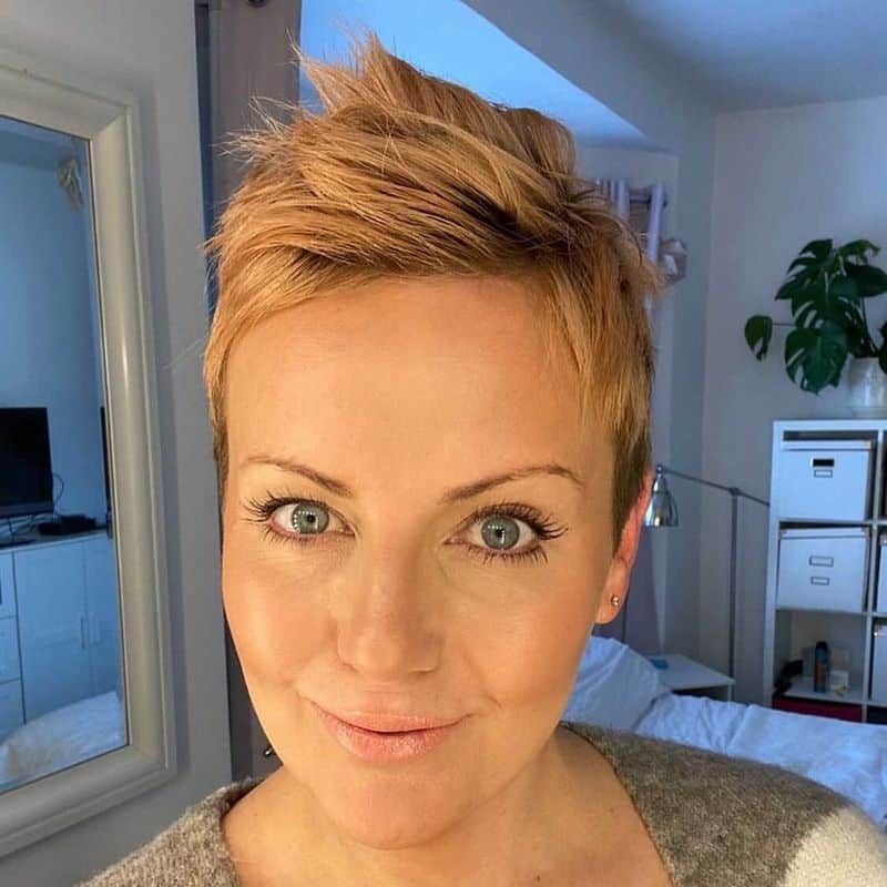 28. Spiked Strawberry Blonde Crop