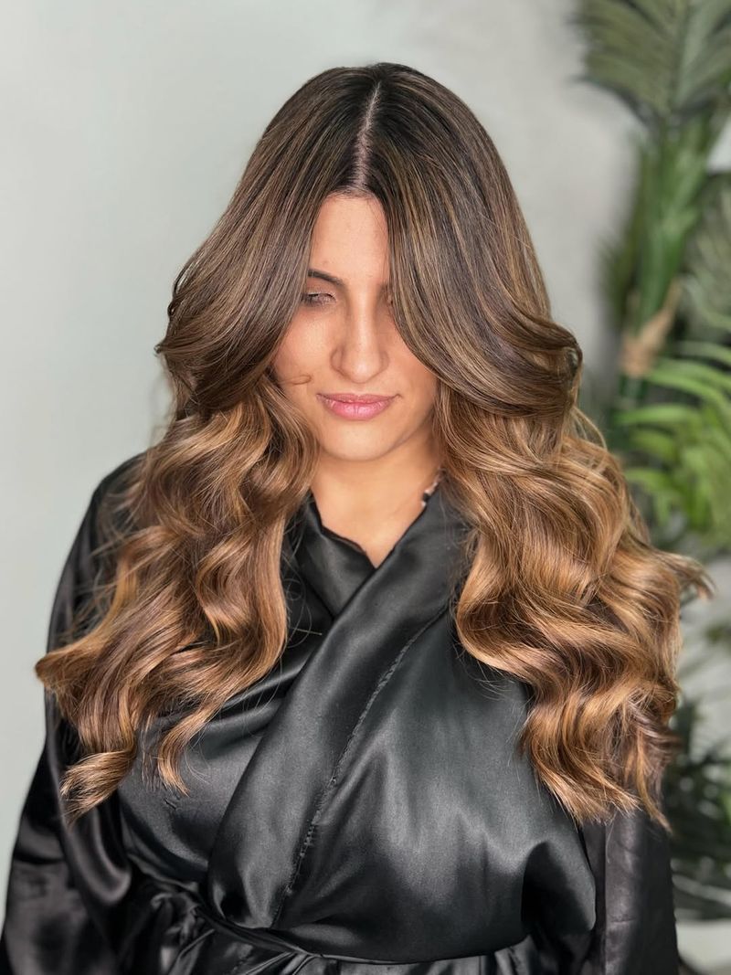 34. Sun-Kissed Toffee Waves