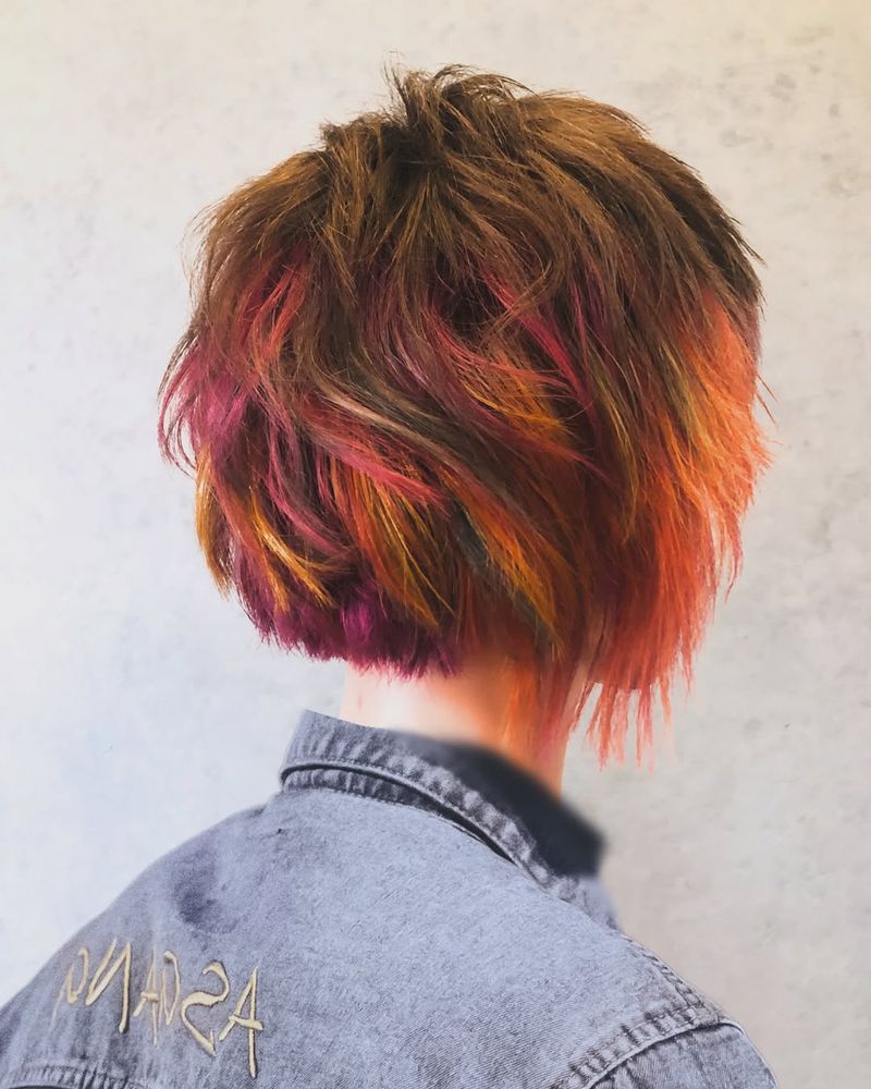 15. Sunset Feathered Bob