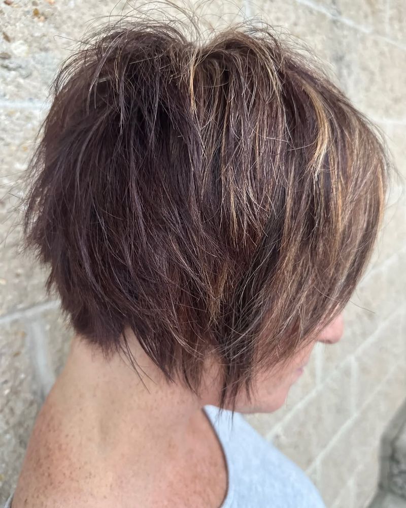 13. Tousled Chestnut Layered Crop