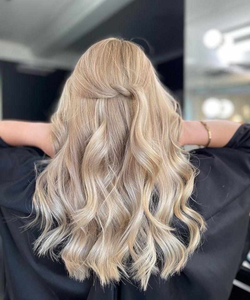 18. Twisted Half-Up Pearl Waves