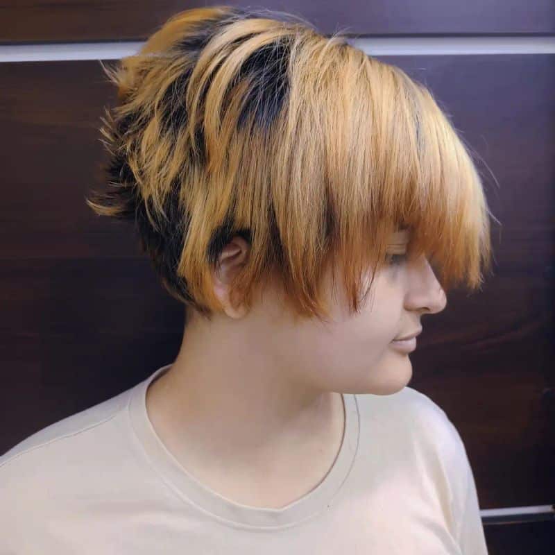 15. Two-Tone Choppy Pixie