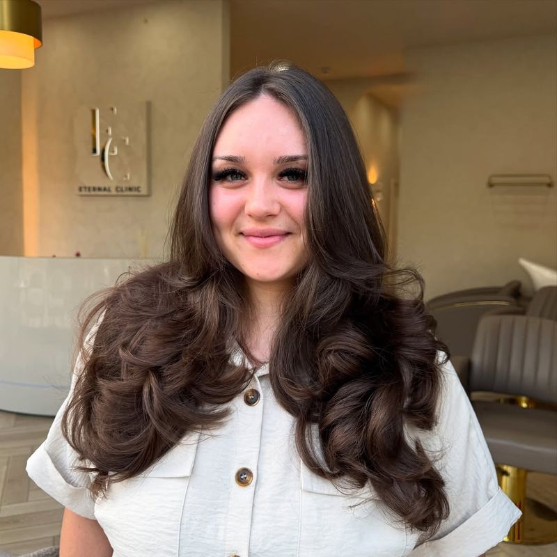 24. Voluminous Blowout Layers