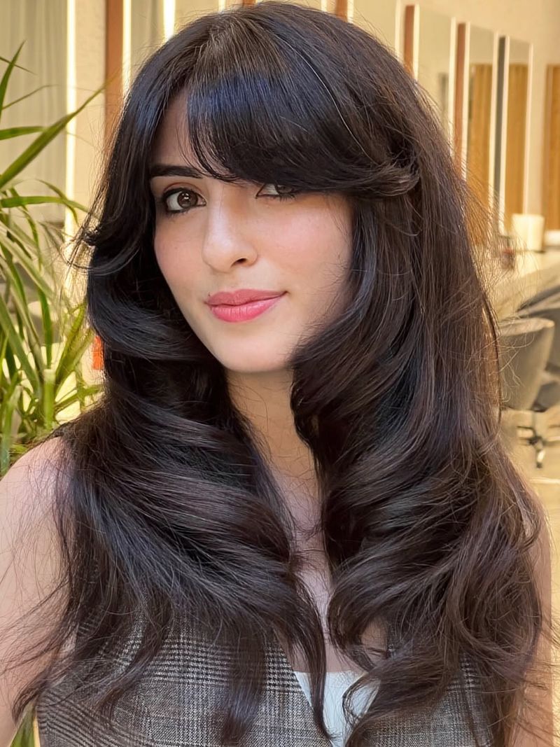 30. Voluminous Retro Blowout Layers