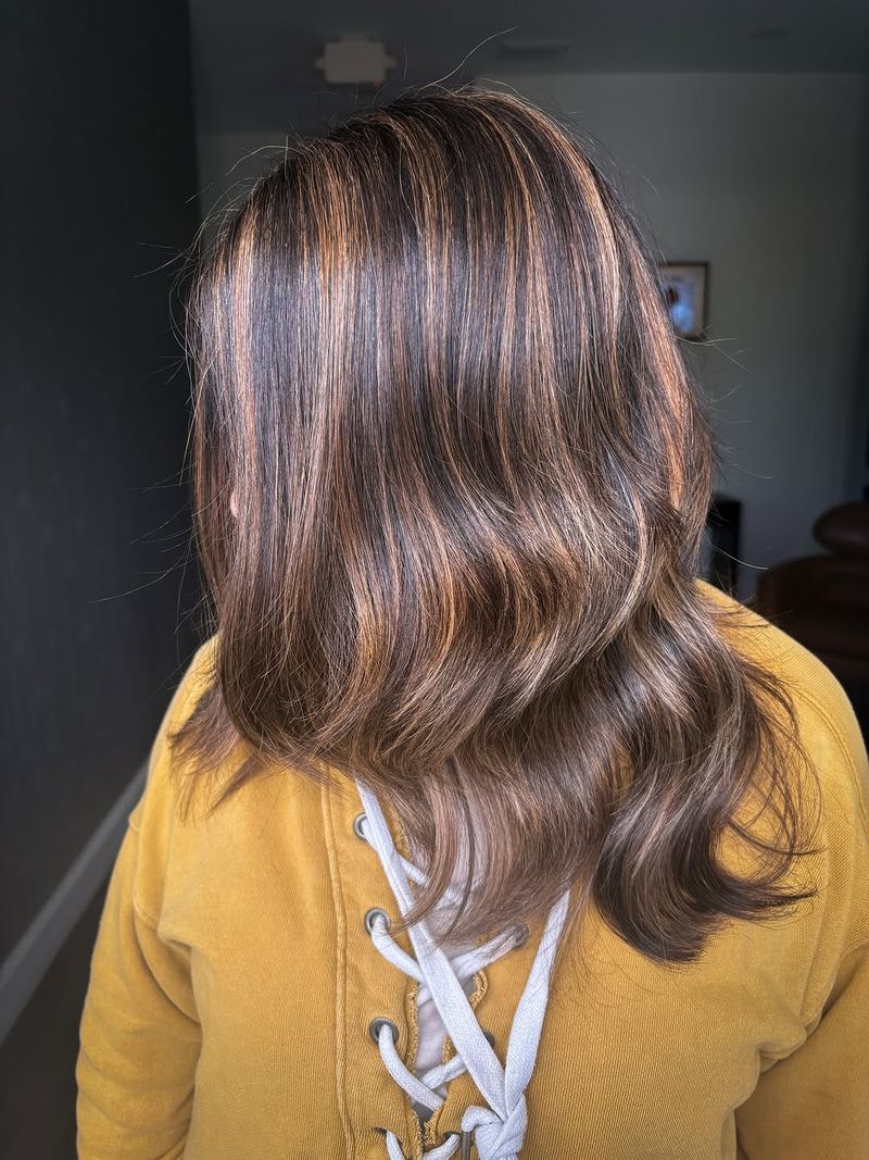 30. Warm Caramel Ribbon Highlights