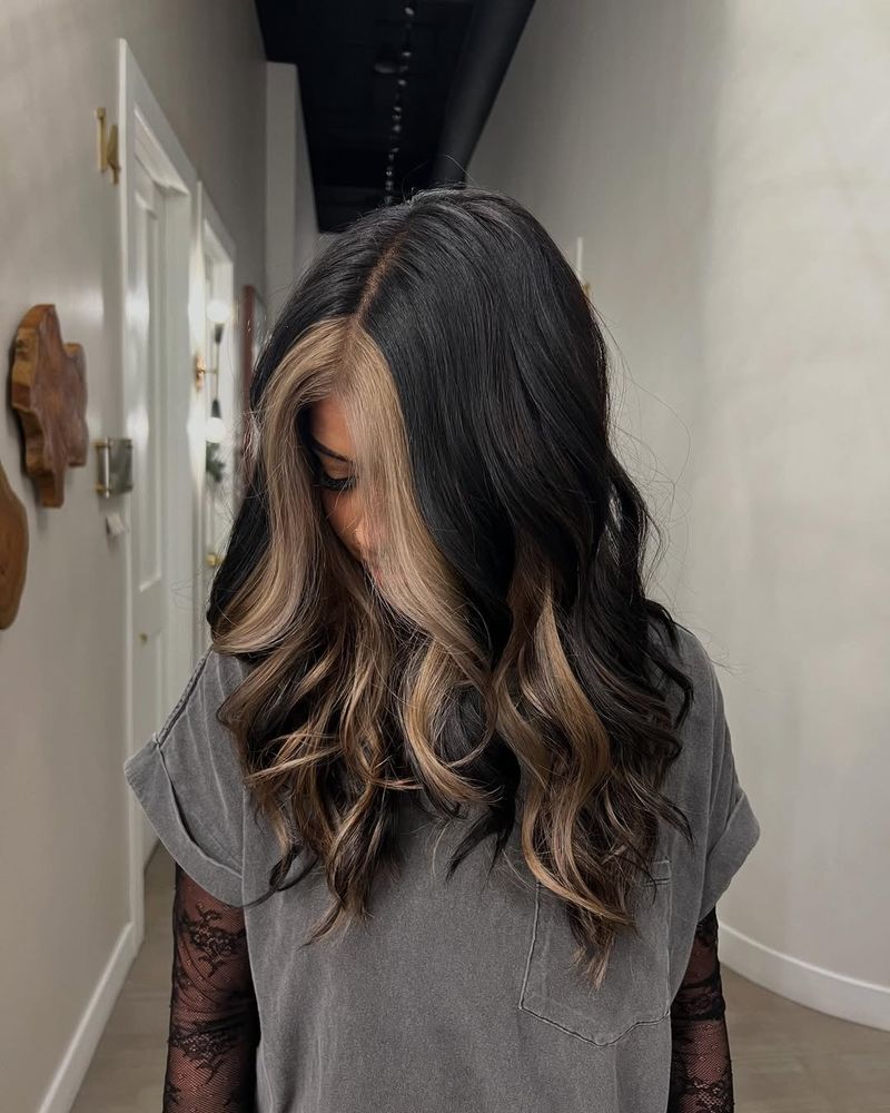 29. Warm Honey and Jet Black Contrast